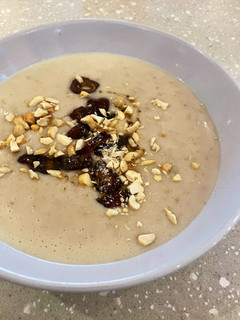 A picture of Pimped Up Instant Porridge with Maple Syrup.