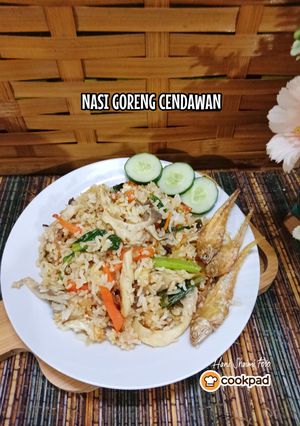 Gambar 25:7:25 - Nasi goreng cendawan