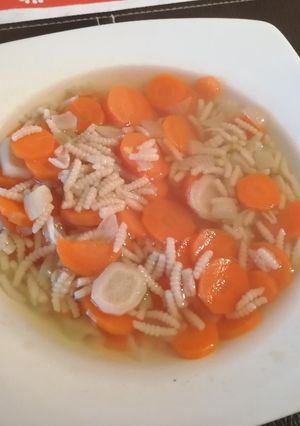 Legegyszerűbb és leggyorsabb zöldségleves recept fotója