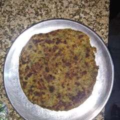 Methi paratha A picture of Methi paratha.