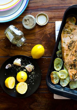 A picture of Baked Trout with Lemon and Oregano.