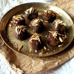 A picture of Dark Chocolate Truffle Sandesh.