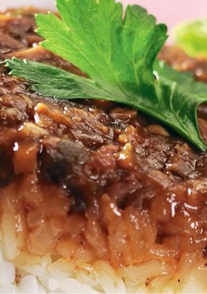 Foto resep Nasi Tim Ayam Jamur Telur Asin Versi Praktis