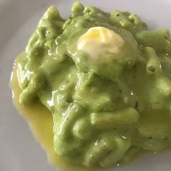 A picture of Green Mac and Cheese.