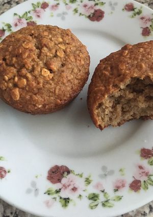 A picture of Oatmeal muffins.
