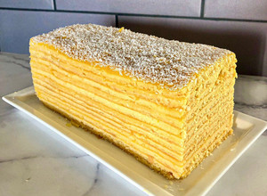 Una foto de Torta panqueque naranja sin gluten
