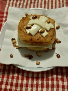চীজ ব্রেড বার্গার রেসিপির প্রধান ছবি
