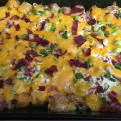 A picture of Jalapeno Popper Tater Tot Casserole.