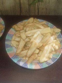 કાચા કેળાની વેફર (Raw Banana Wafer Recipe In Gujarati) રેસીપી મુખ્ય ફોટો