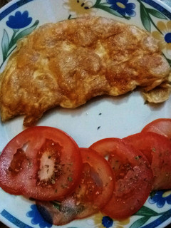 Una foto de Tortilla de gambas+tomate