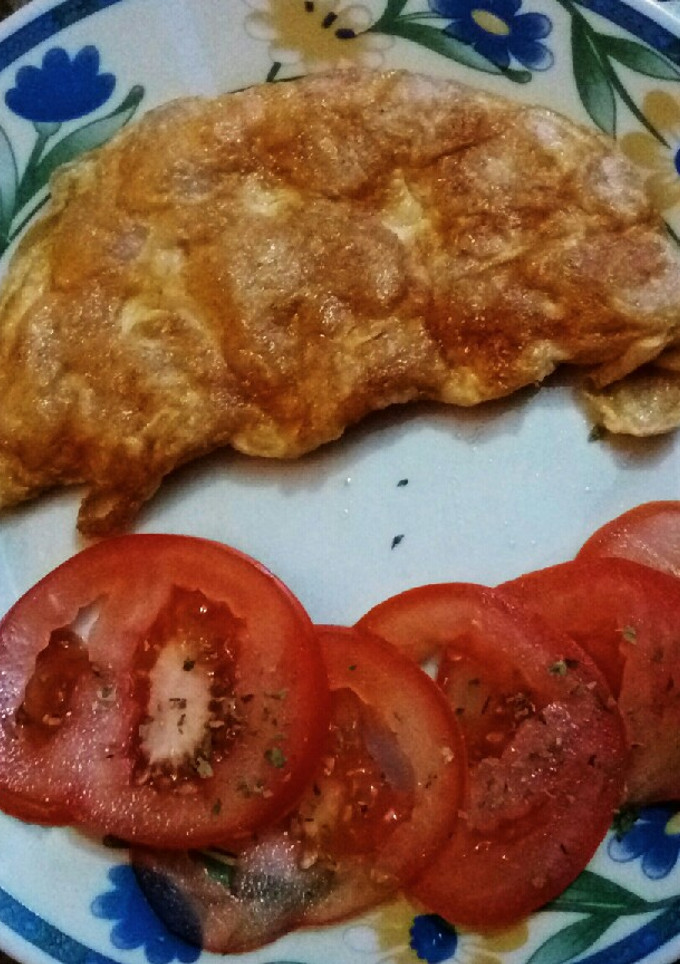 Una foto de Tortilla de gambas+tomate