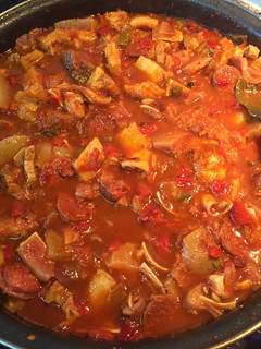 Una foto de Callos Mix-Cookpad 👩👩👦👦👨👩👧👨👨👧