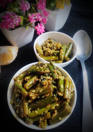 A picture of Sesame Seed Beans.