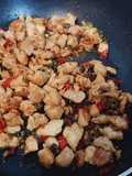Oseng Ayam Bumbu Taichan