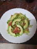 Ensalada sencilla con aguacate
