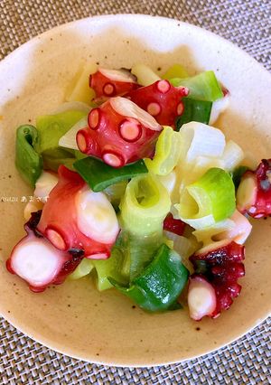 Foto di Polpo e porro con vinaigrette al miso 🇯🇵🥢🐙