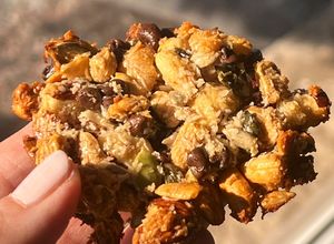 Una foto de Delicias de coco 🥥 y frutos secos 🥜