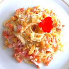 Una foto de Niditos con Salsa Alfredo (pasta o fideos)