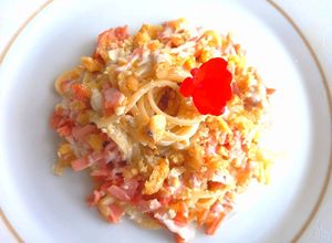 Una foto de Niditos con Salsa Alfredo (pasta o fideos)