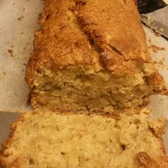 A picture of Robin's Apple Banana Bread.