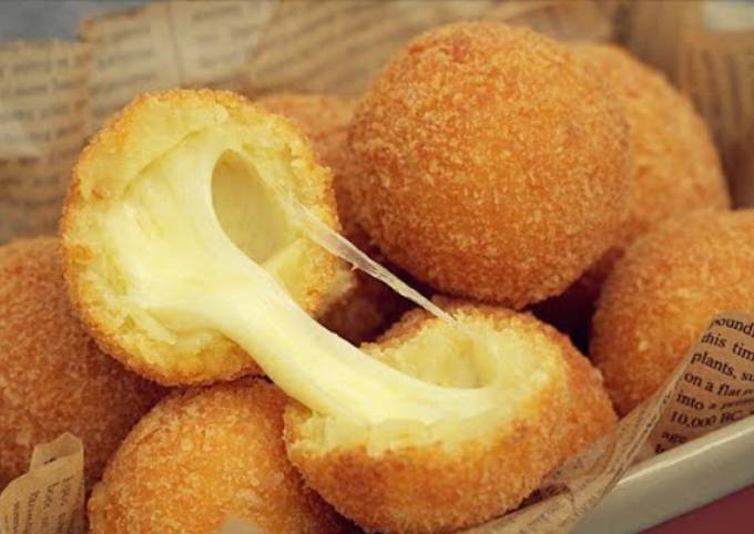 Potato Cheese Balls