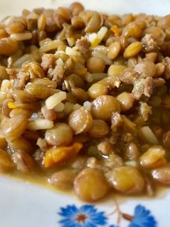 Una foto de Lentejas con Carne