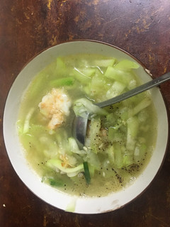 Hình của món Tôm nấu canh bầu.