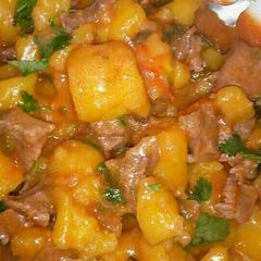 A picture of Beef stew.