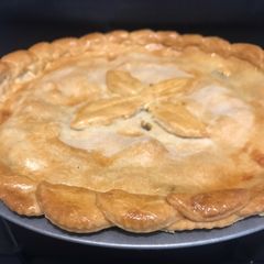 A picture of Steak pie with memories (Auntie Wins Pie).