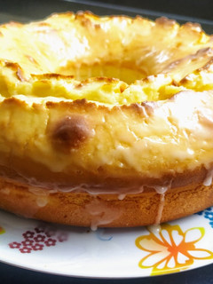 Una foto de Torta fácil de limón