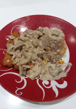 Φωτογραφία της συνταγής Vegan nuggets με κρέμα μανιταριών και ρύζι