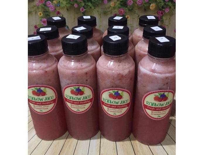 Langkah Mudah untuk Menyiapkan Diet Juice Plum Grape Tomato Pear yang Lezat