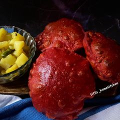 Beetroot Poori A picture of Beetroot Poori.