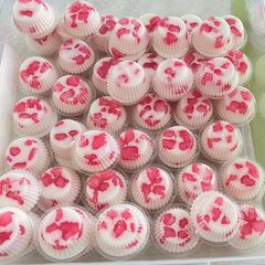 A picture of Red Ruby (Tub Tim Grob) Coconut Milk Jelly.