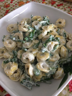 Una foto de Tortellini de carne