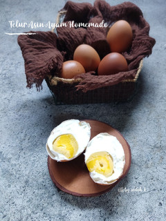 Foto resep Telur Asin Ayam Homemade