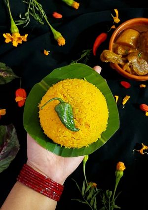 বাসন্তি ভাত। রেসিপির প্রধান ছবি