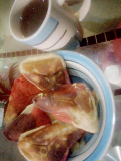 A picture of Chocolate red valvet and banana toasted cake.