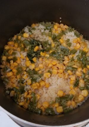 Una foto de Arroz con mantequilla de mi abue "fácil y delicioso"