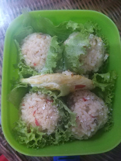 Foto resep Bento Onigiri Nasi Goreng