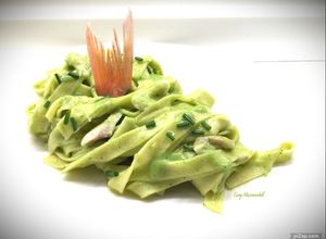 Foto di Tagliatelle all'uovo con triglia e crema di zucchine