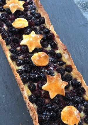 Une photo de Tarte aux mûres,voilà un dessert d’été !!