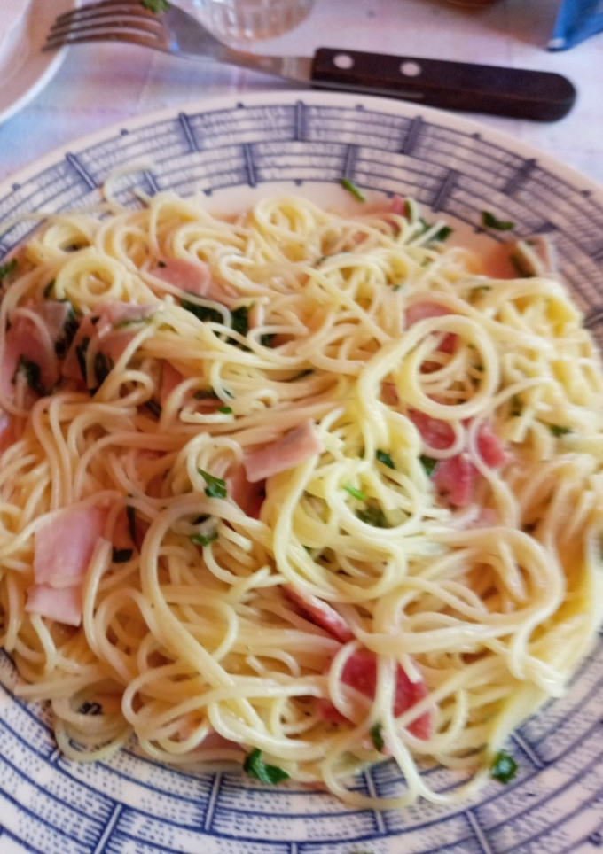 Una foto de Salsa carbonara diferente