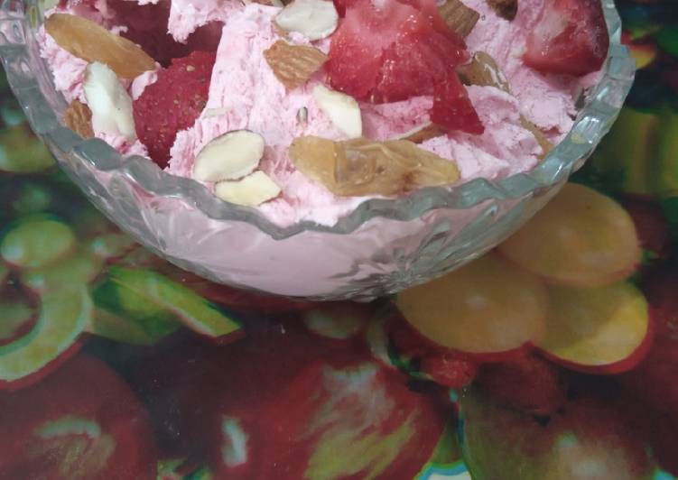 Recipe of Homemade Strawberry Ice-cream