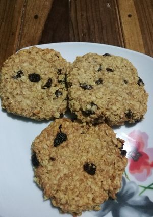 Una foto de Galletas de mantequilla, avena y pasas