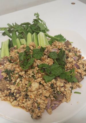 รูปของ ลาบไก่