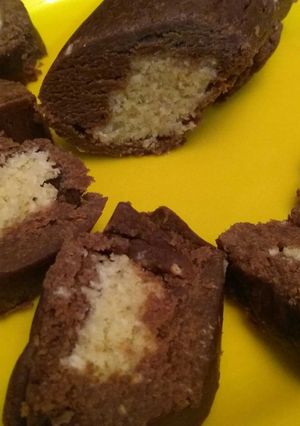 A picture of Coconut Swiss Roll.