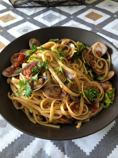 Una foto de Tallarines alle vongole