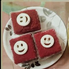 A picture of Red velvet cake.
