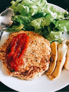 รูปของ อกไก่บด กับหอมหัวใหญ่